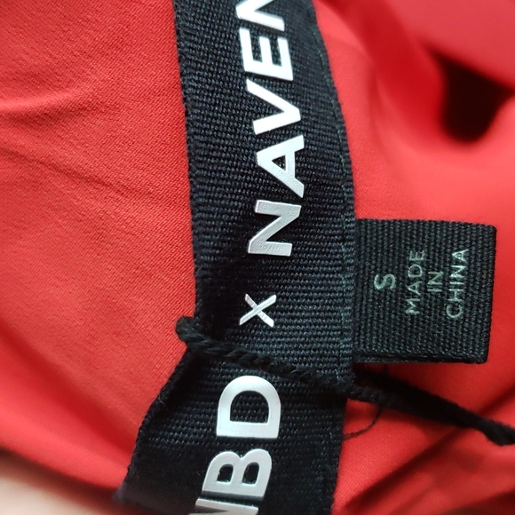 NBD X NAVEN RED DRESS - Picture 6 of 6